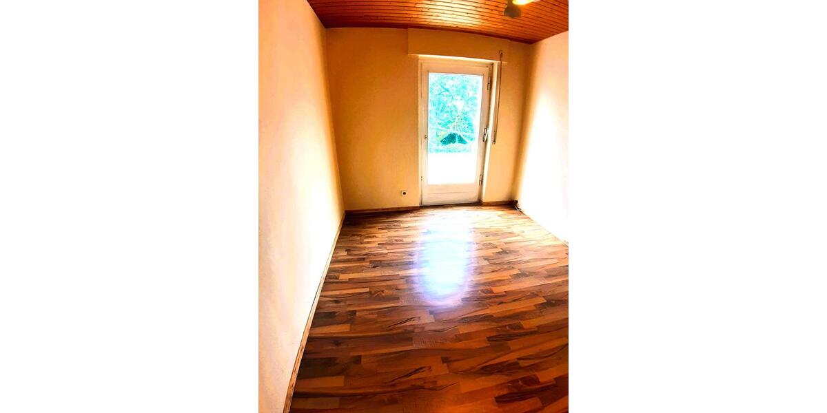 Doppelhaushälfte Goldbach - 6 Zimmer, 135 m&sup2;, 1.550&euro; | Angebot:23760573