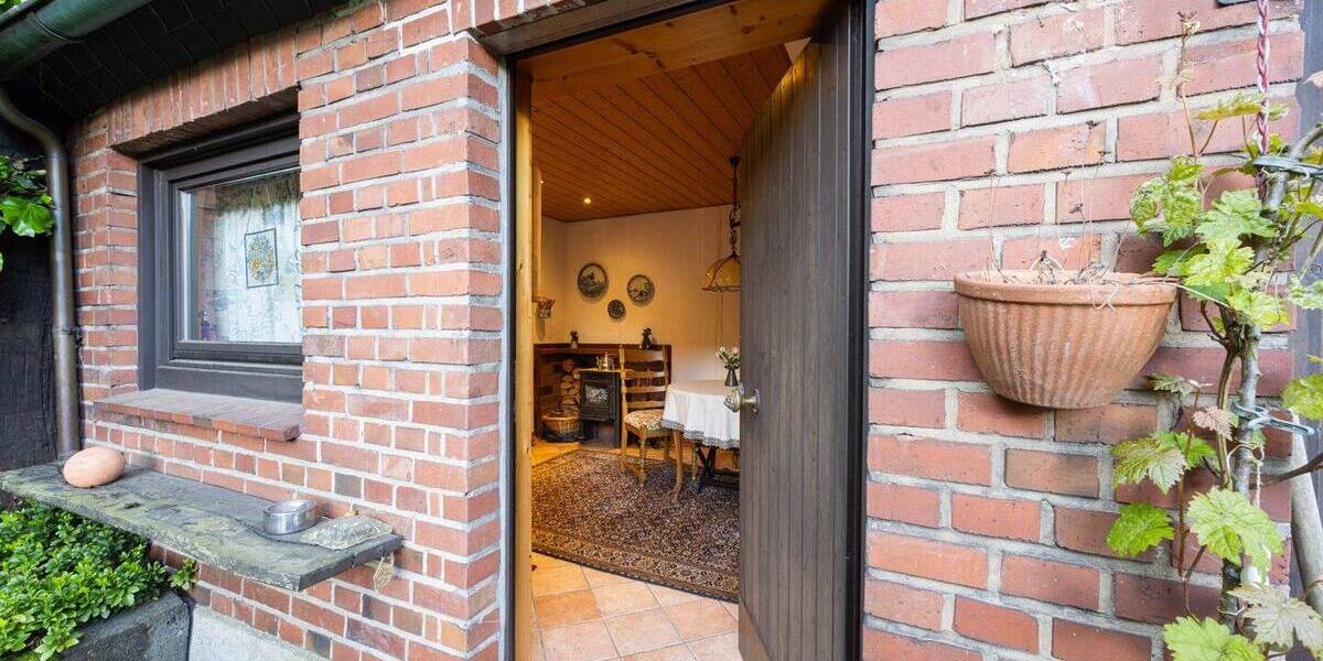 Mehrfamilienhaus, Wohnhaus Krefeld Uerdingen - 8 Zimmer, 189 m&sup2;, 475.000&euro; | Angebot:26695172
