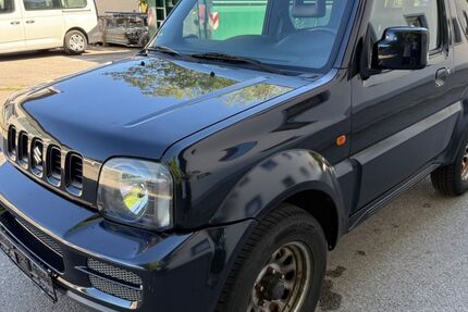 Suzuki Jimny 105.000 km 4.900 &euro; München 81829