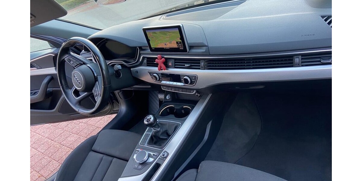 Audi A4 118.000 km 20.000 &euro; Waldkraiburg 84478