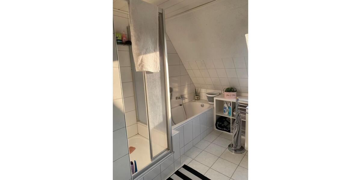 Dachgeschoßwohnung Löhne - 2 Zimmer, 52 m&sup2;, 102.000&euro; | Angebot:25829988