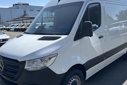 Mercedes-Benz Sprinter 12.365 km 49.861 &euro; Mainz 55122