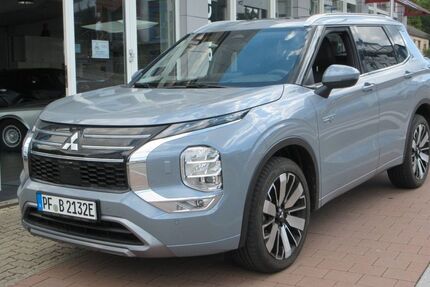 Mitsubishi Plug-in Hybrid Outlander 3.000 km 50.980 &euro; Niefern 75223
