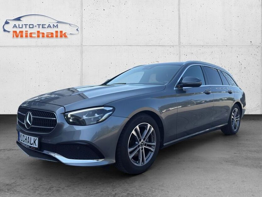E 220