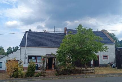 Haus Pelm - 6 Zimmer, 100 m&sup2;, 80.000&euro; | Angebot:27180899