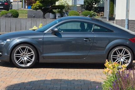 Audi TT 187.000 km 8.500 &euro; Röddenau 35066