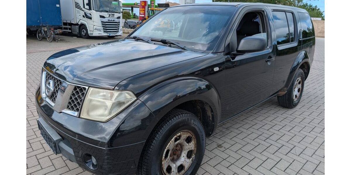 Nissan Pathfinder 309.758 km 1.799 &euro; Gnoien 17179