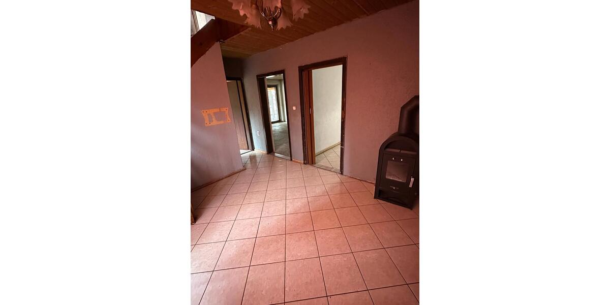 Einfamilienhaus Waldheim - 5 Zimmer, 110 m&sup2;, 200.000&euro; | Angebot:27118322
