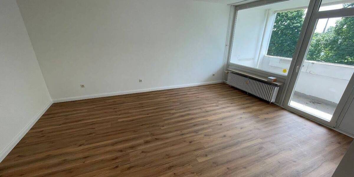 Etagenwohnung Duisburg Hochheide - 2 Zimmer, 68 m&sup2;, 589&euro; | Angebot:26799423