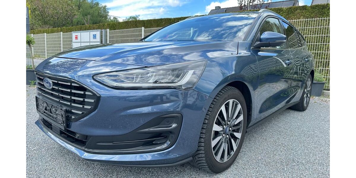Ford Focus 16.800 km 19.999 &euro; Dresden 01259