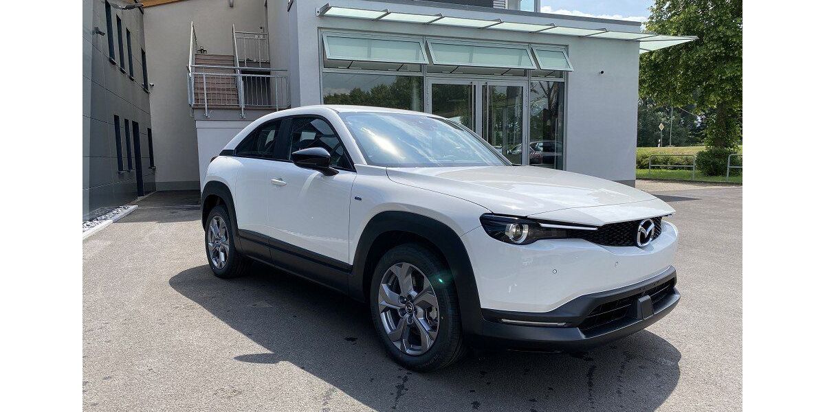 Mazda MX-30 10.000 km 16.991 &euro; Ammern/Mühlhausen 99996