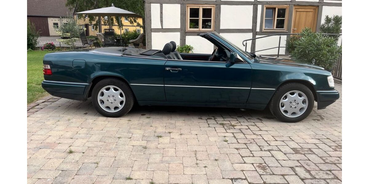 Mercedes-Benz E 220 185.000 km 22.990 &euro; Emmerthal 31860