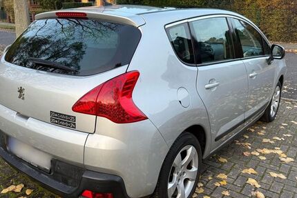 Peugeot 3008 61.000 km 4.800 &euro; Berlin 12524