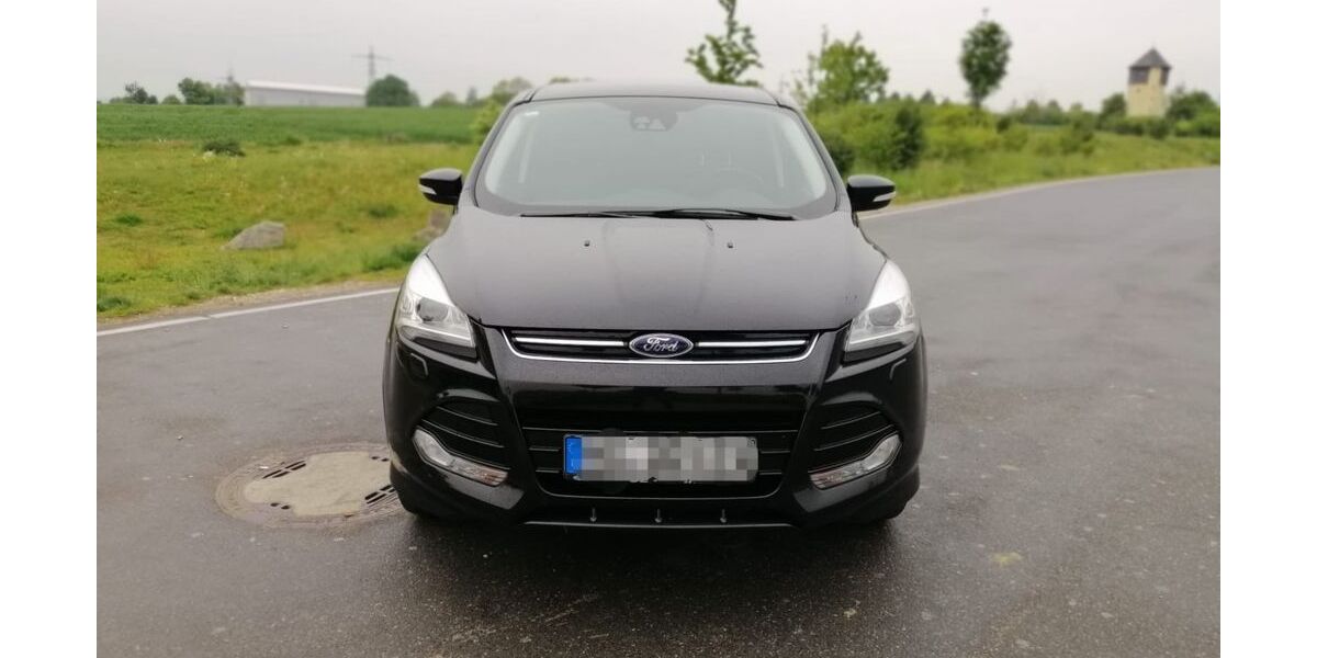 Ford Kuga 113.000 km 12.000 &euro; Geiselbach 63826