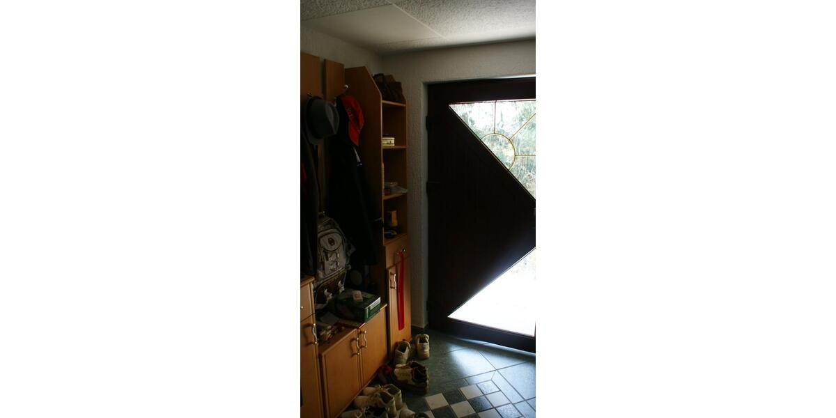 Einfamilienhaus Burgstädt - 5 Zimmer, 0 m&sup2;, 300.000&euro; | Angebot:25440764