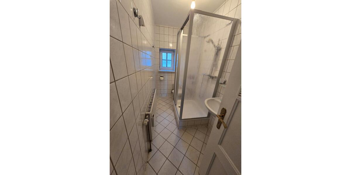 Etagenwohnung Bad Lauchstädt - 2 Zimmer, 46 m&sup2;, 280&euro; | Angebot:26610328