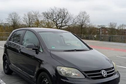 VW Golf Plus 249.600 km 3.299 &euro; Marl 45768