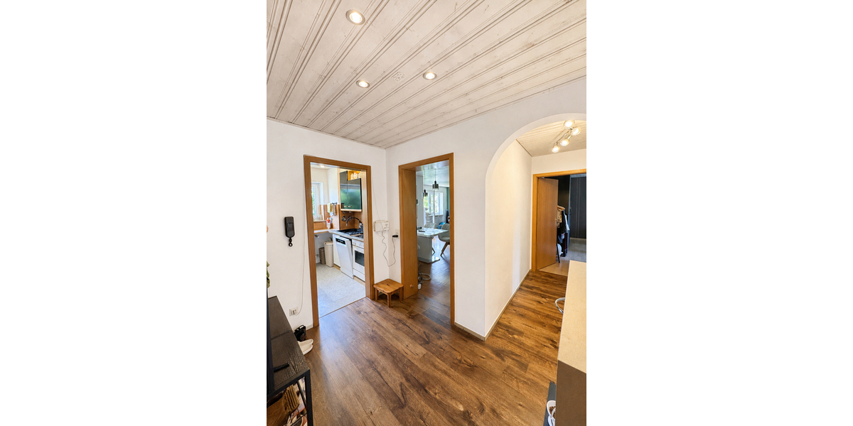 Attraktive 3,5-Zimmer-Wohnung mit moderner Heiztechnik und optionalem Tiefgaragenstellplatz - Etagenwohnung Dornstadt | Angebot:27161248