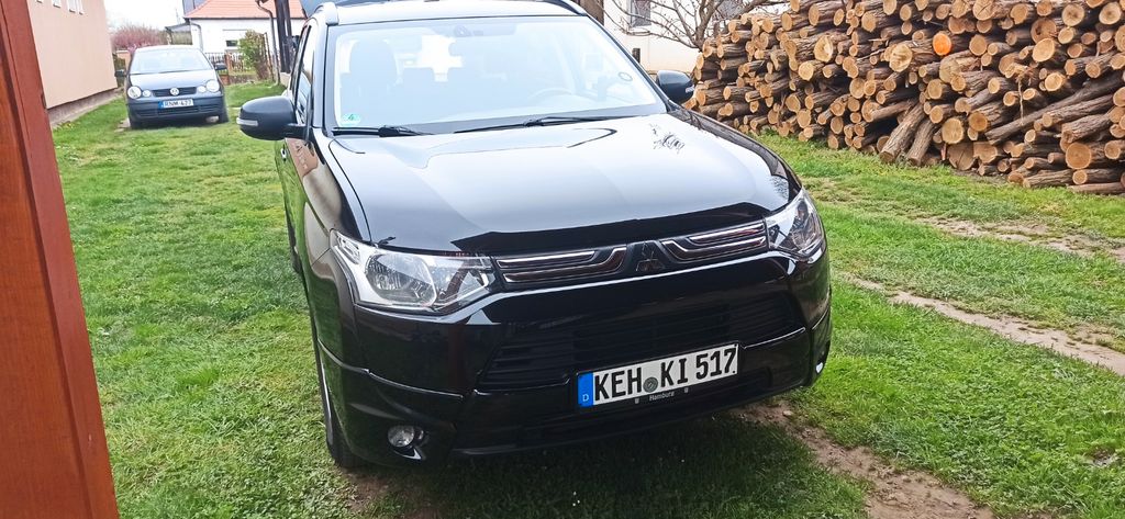 Mitsubishi Outlander 44.000 km 13.999 &euro; Neustadt 93333