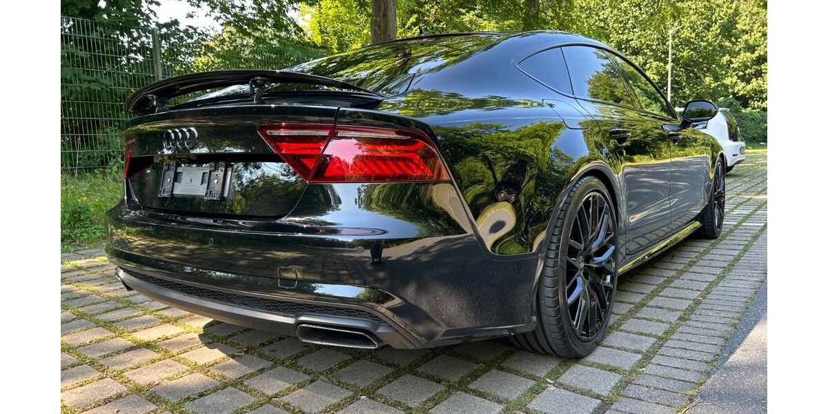 Audi A7 168.000 km 26.400 &euro; Bielefeld 33605