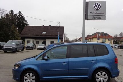 VW Touran 64.746 km 10.450 &euro; Freilassing 83395