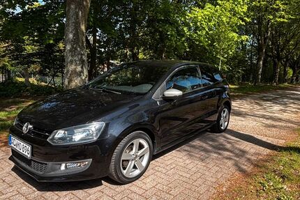 VW Polo 121.251 km 5.980 &euro; Aachen 52074