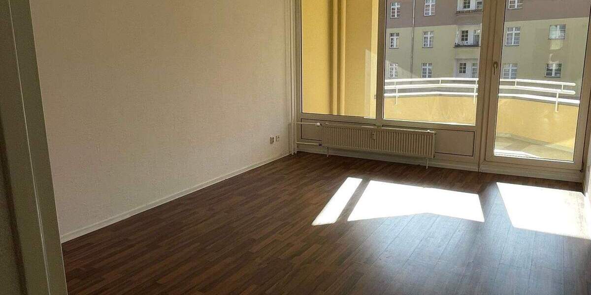 Etagenwohnung Berlin Spandau - 1 Zimmer, 63 m&sup2;, 590&euro; | Angebot:25614141