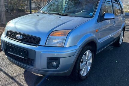 Ford Fusion 131.000 km 2.990 &euro; Soest 59494