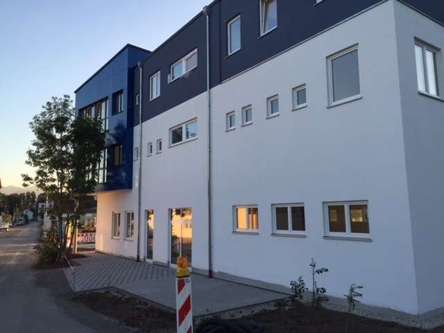 Büro in Kolbermoor 400 € 17 m² zimmer