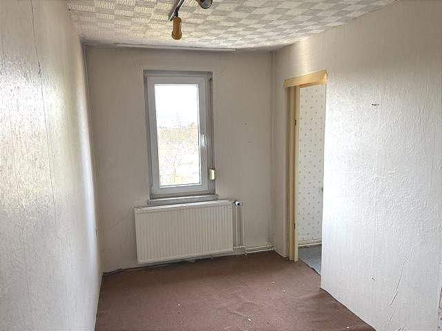 Doppelhaushälfte Artern/Unstrut Artern - 7 Zimmer, 130 m&sup2;, 60.000&euro; | Angebot:25768863