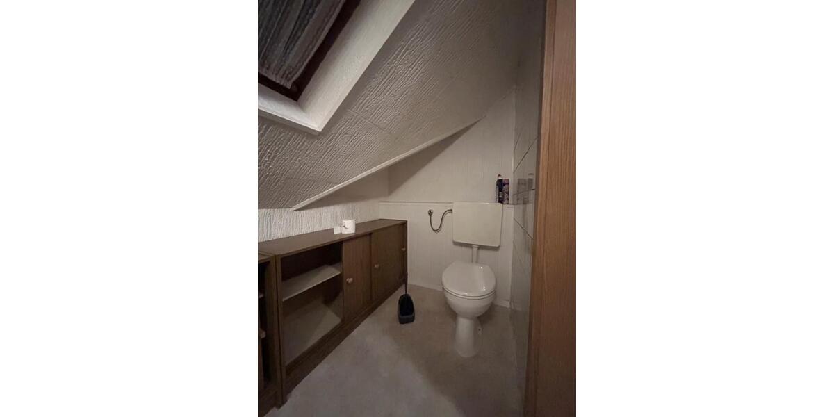 Dachgeschoßwohnung Bad Kreuznach Bad Münster am Stein-Ebernburg - 3 Zimmer, 90 m&sup2;, 750&euro; | Angebot:26405786