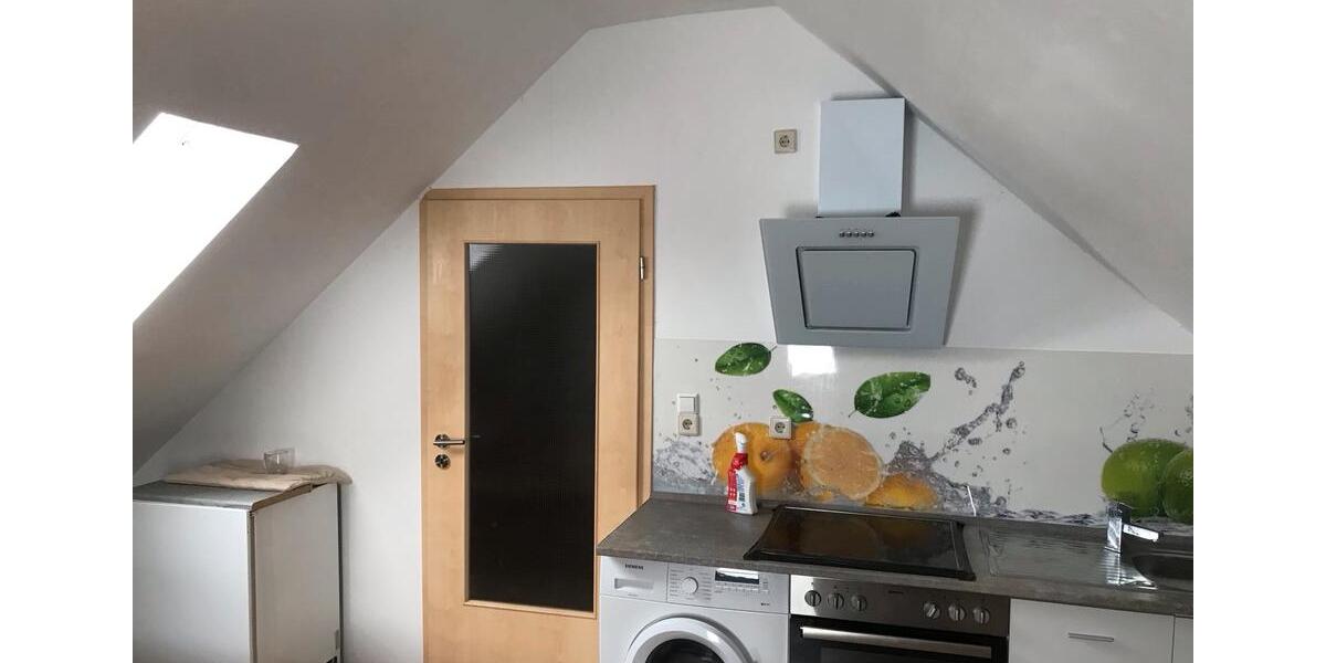 Dachgeschoßwohnung Höpfingen - 2.5 Zimmer, 60 m&sup2;, 600&euro; | Angebot:26525462