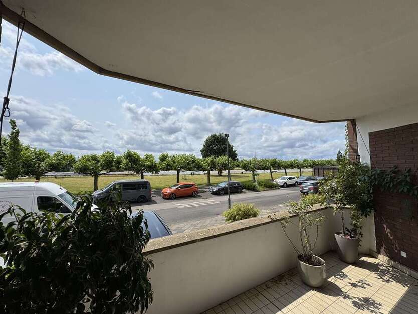 Wohnung zum Mieten in Düsseldorf 2.220 € 95 m²