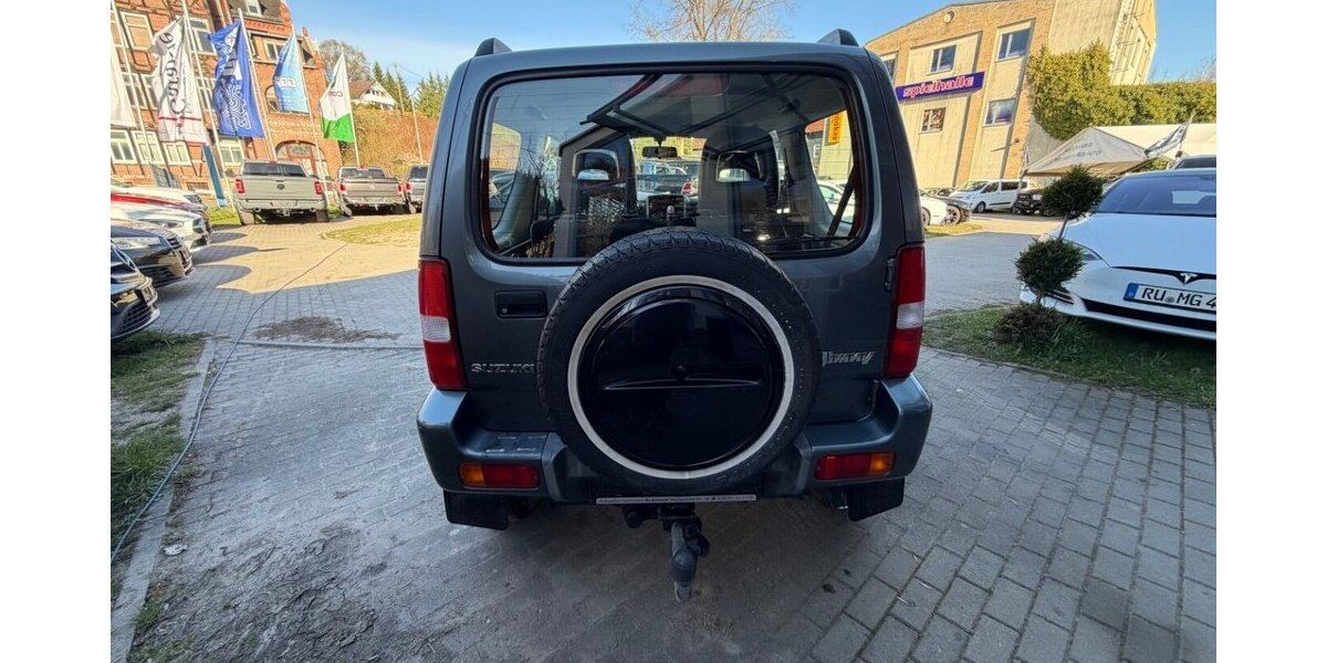 Suzuki Jimny 4x4 158.000 km 7.500 &euro; Rudolstadt 07407