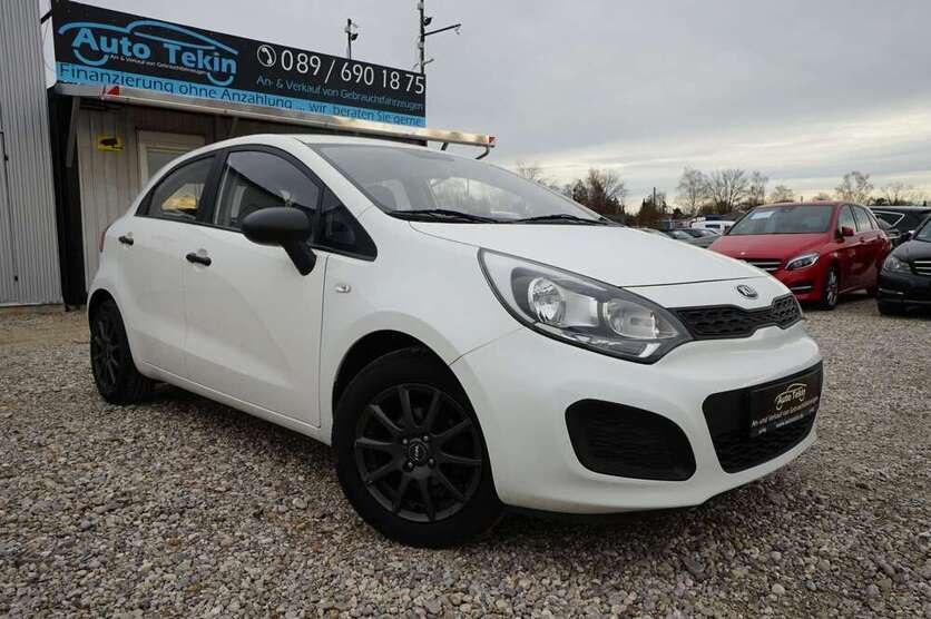 Kia Rio 138.064 km 6.950 € München 81829