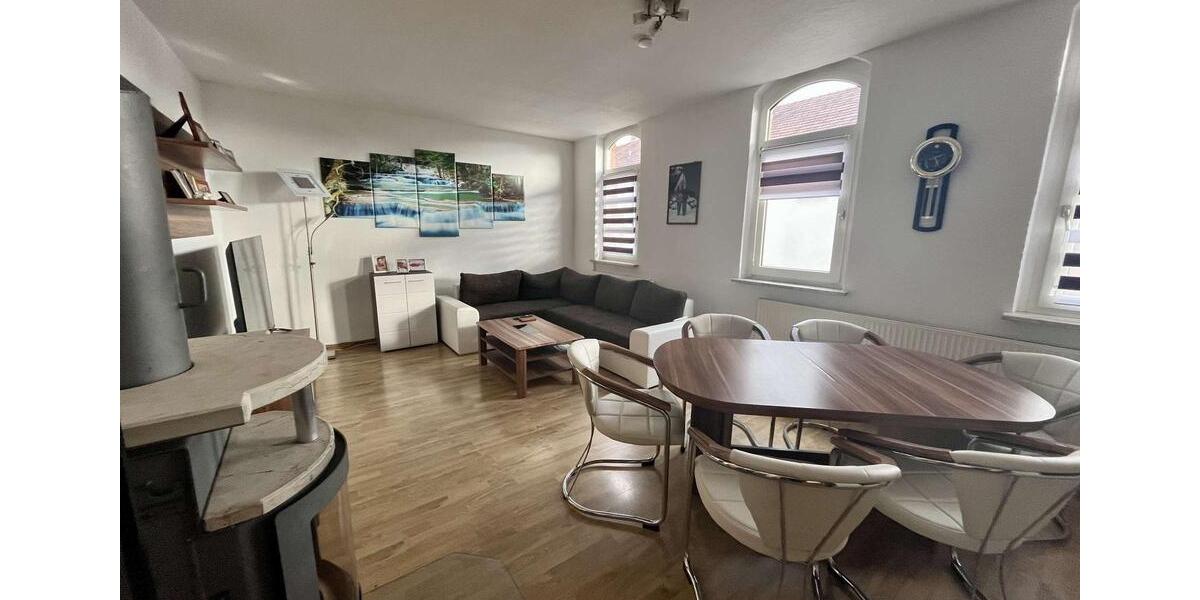 Gemütliche 3- Zimmerwohnung mit Einbauküche in Neustadt! 3 zimmer