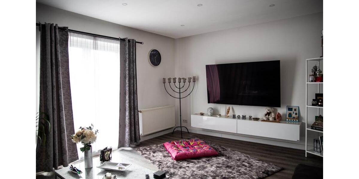 Moderne 3-Zimmer Eigentumswohnung mit Einbauküche & großem Balkon 3 zimmer