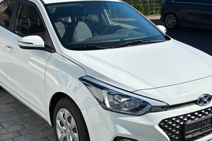 Hyundai i20 22.600 km 10.800 &euro; Ritterhude 27721