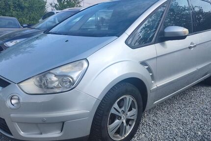 Ford S-Max 220.000 km 1.999 &euro; weinstadt 71384