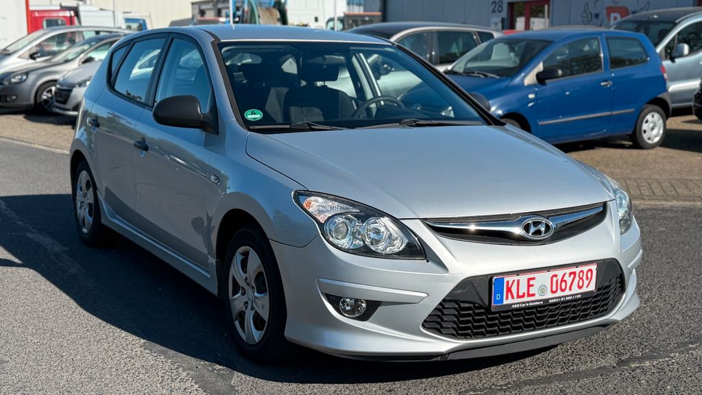 Hyundai i30 104.257 km 4.400 &euro; Geldern 47608