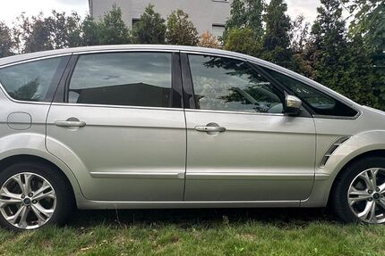 Ford S-Max 222.000 km 5.300 &euro; gelsenkirchen 45888
