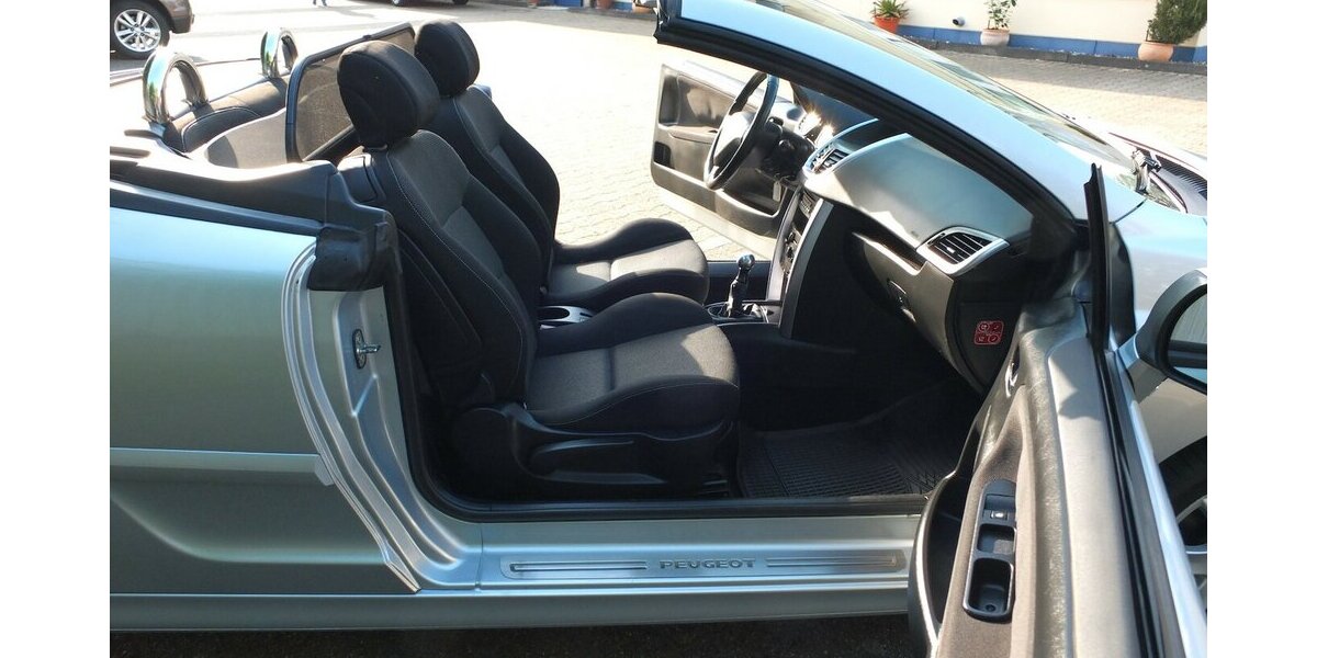 Peugeot 207 SPORT KLIMAANLAGE PARKPILOT LMF WINDSCHOTT 137.587 km 4.908 &euro; Köln 50858