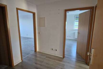 Wohnung zum Mieten in Groß Santersleben 460 € 67 m²