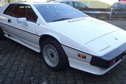 Lotus Esprit 42.600 km 62.500 &euro; Dürnau 73105
