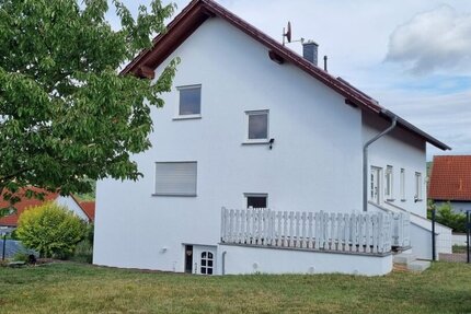 Sontra, 2 Fam.Hs. 8 zimmer