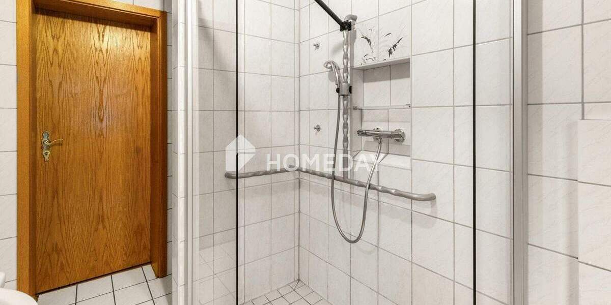 Mehrfamilienhaus, Wohnhaus Taunusstein-Seitzenhahn Seitzenhahn - 6 Zimmer, 187 m&sup2;, 599.000&euro; | Angebot:24835359