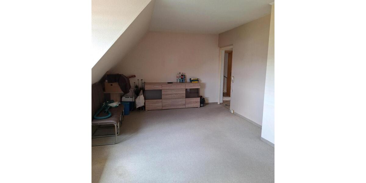 Dachgeschoßwohnung Neustadt an der Orla - 2 Zimmer, 90 m&sup2;, 80.000&euro; | Angebot:26741667