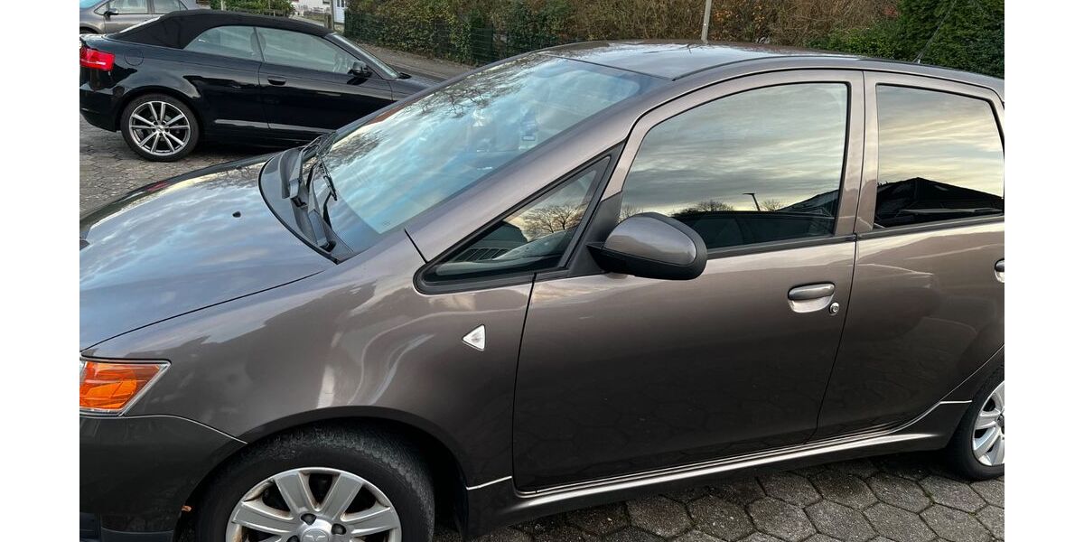 Mitsubishi Colt 183.239 km 2.100 &euro; Hamburg 21031