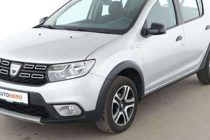 Dacia Sandero 71.015 km 9.630 &euro; Frankfurt am Main 65936