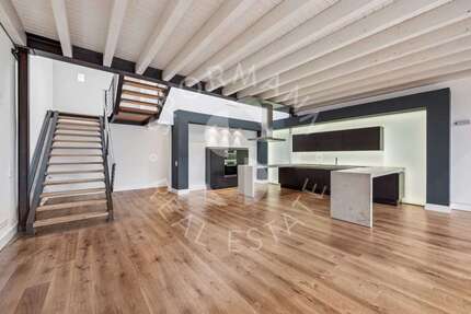Wohnung zum Kaufen in Düsseldorf 895.000 € 160 m² 3 zimmer